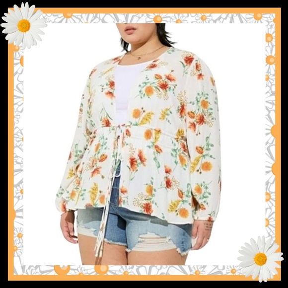 TORRID ☆ SPRING FLOWERS ☆ WASHABLE GAUZE ☆ OVER-BLOUSE ☆ NWT - Picture 1 of 9